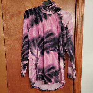 EUC Amber hoodie